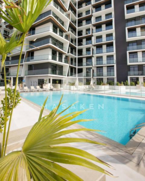 2br Apartment In Jvc - Big Balcony And Free Pool